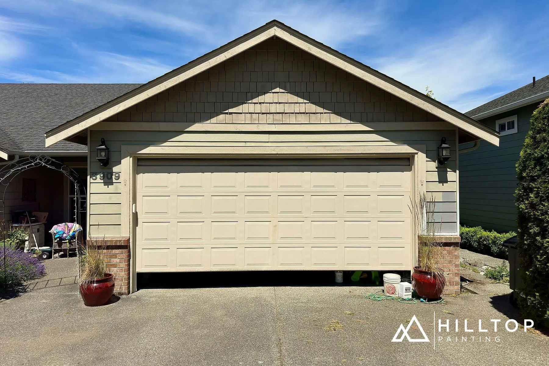 Dovetail SW 7018 with Duration-Grade White Trim on a Bellingham Rambler — photo 4