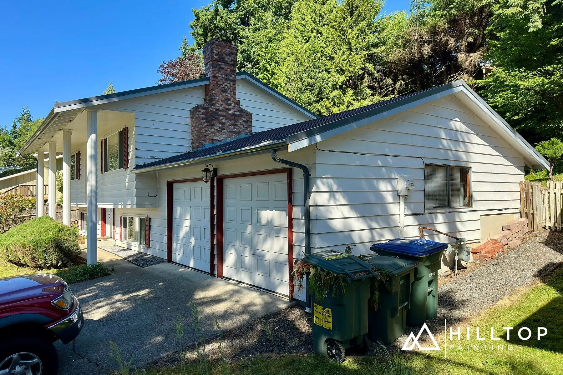 Jubilee SW 6248 on a Bellingham Split-Level, Heartthrob Red at the Door — photo 6