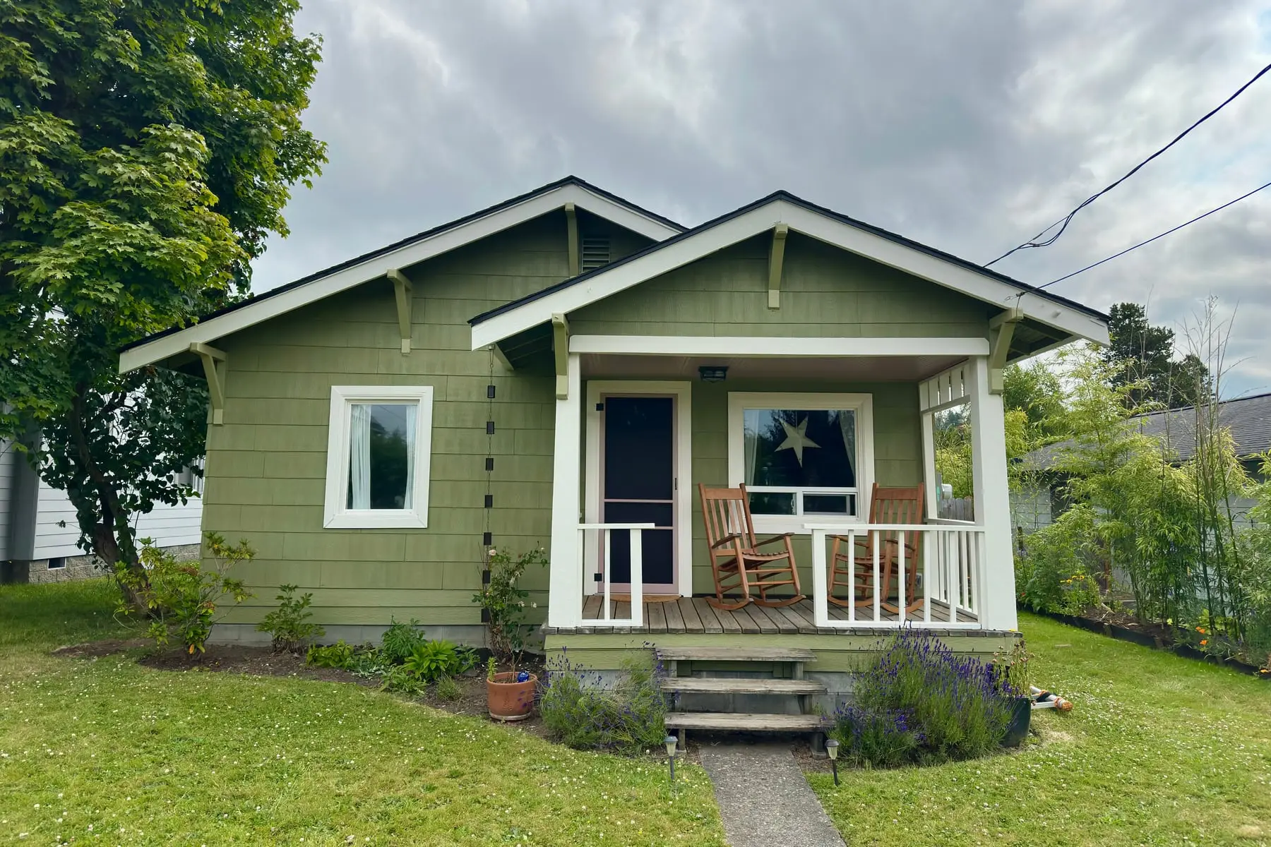 Rain and Fresh Exterior Paint: What a Wet Forecast Really Means for Your House