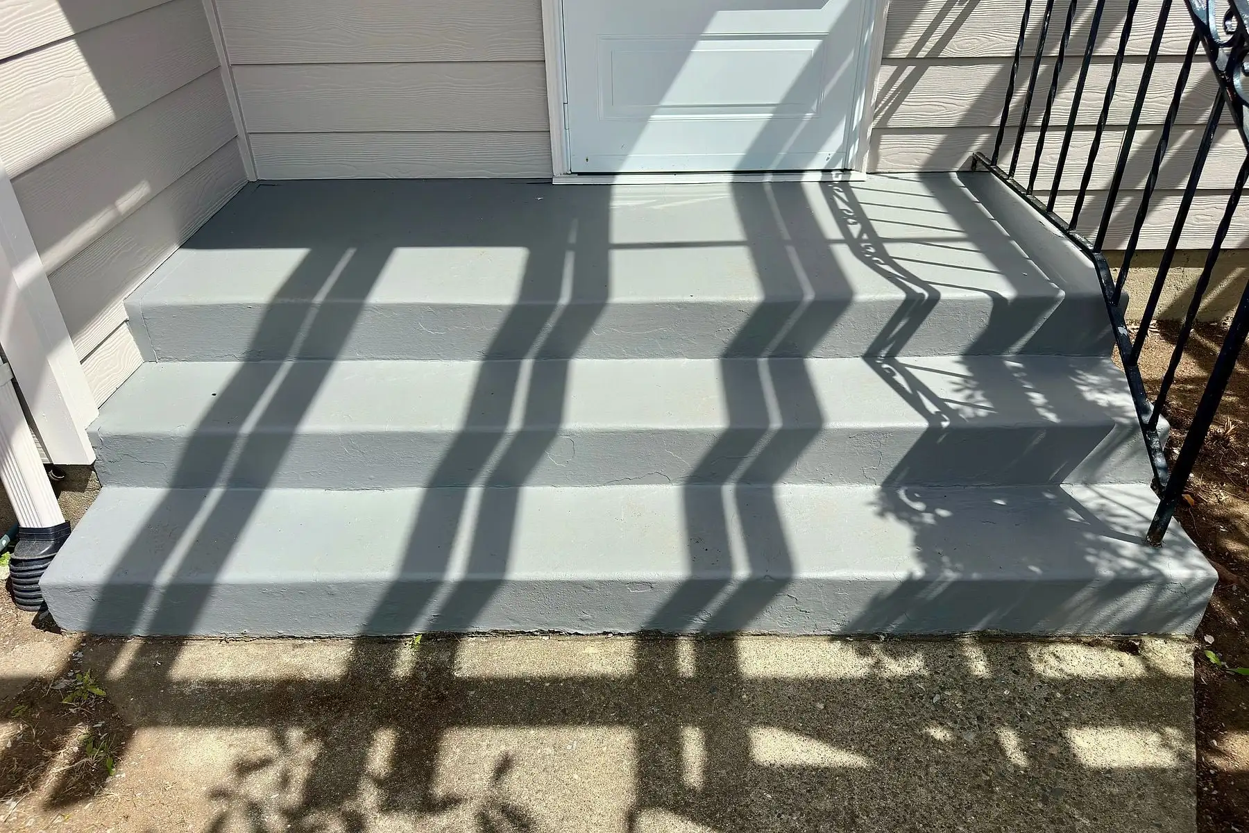 A finished Hilltop Painting lead paint removal project